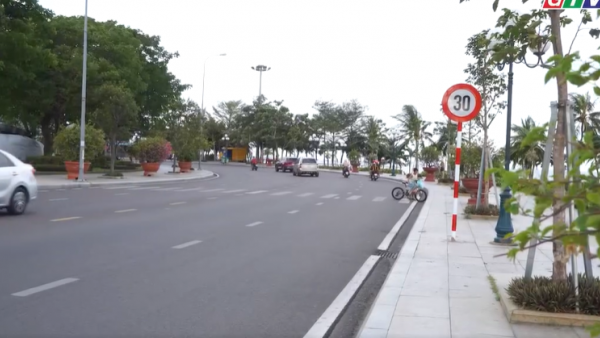 CHUYỆN “ĐI CHẬM 30KM/H" ĐỂ PHÁT TRIỂN DU LỊCH Ở MỘT VÙNG ĐẤT BIỂN