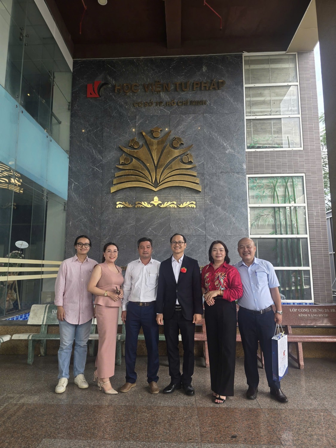 z7229007251994 aa34a492d2776b9316d5aae9923d6e32