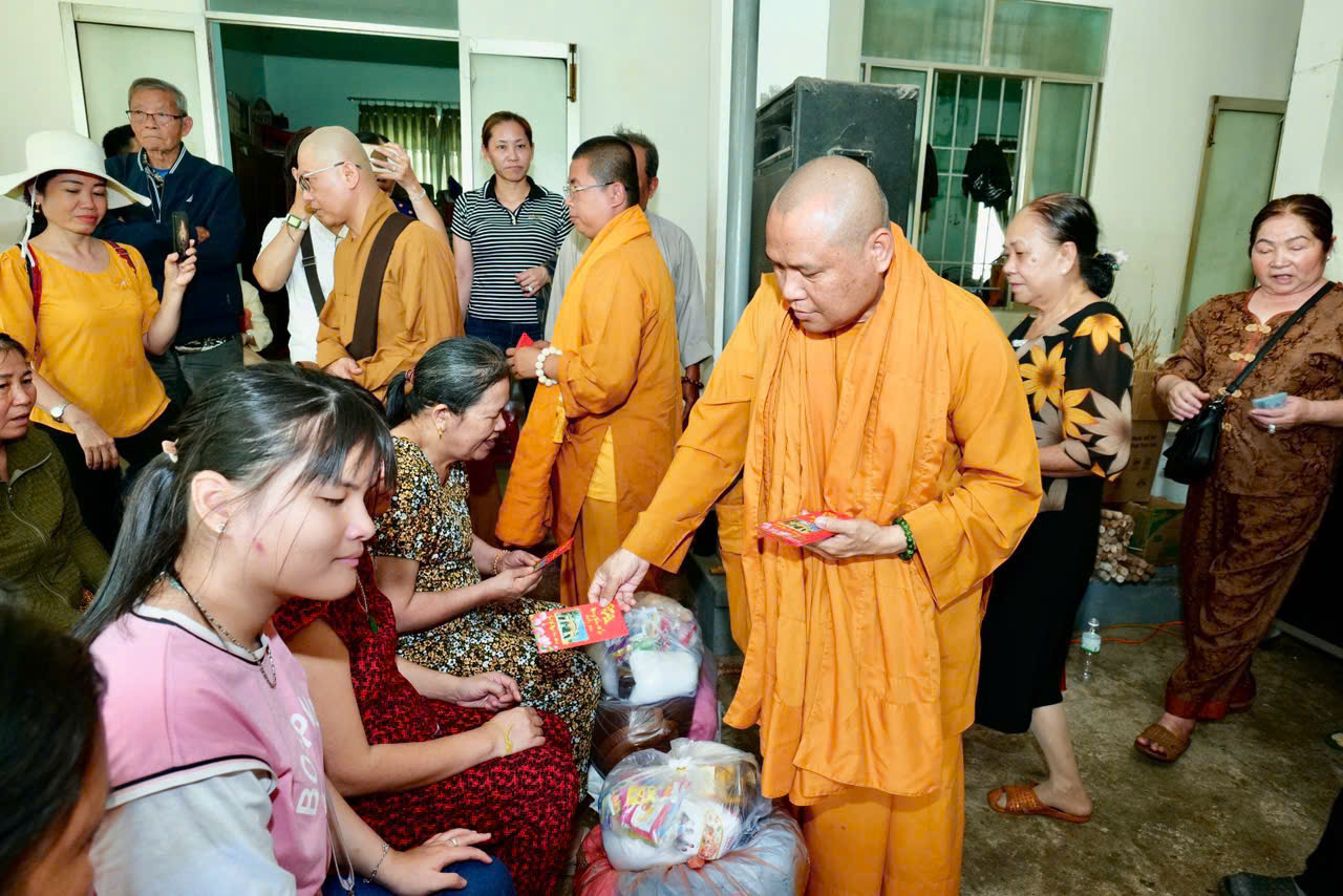 z7355445389648 574252f84e5e7656d9624d440e343e1e