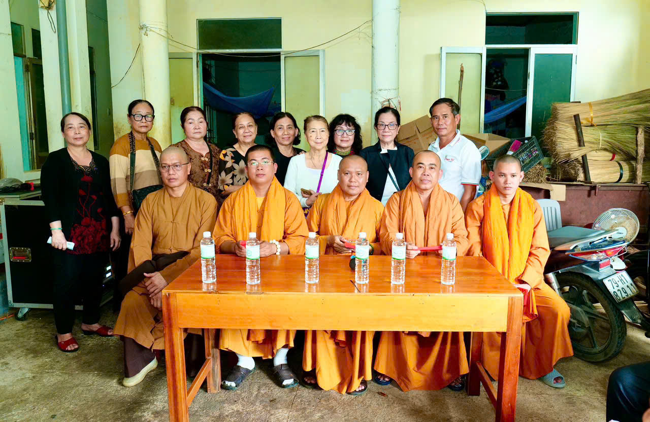 z7355445504774 6634a45143897105b439b8446c9660dc