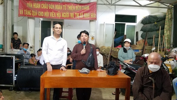 Đoàn thiện nguyện An Nhiên kết nối yêu thương đến Hội Người mù thị xã Ninh Hòa