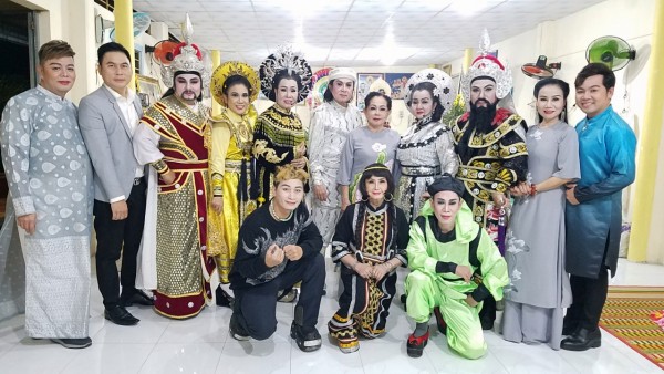 Đoàn nghệ sĩ Phượng Nga tổ chức Đêm Nhạc Kính Phật tại Chùa Diên Thọ