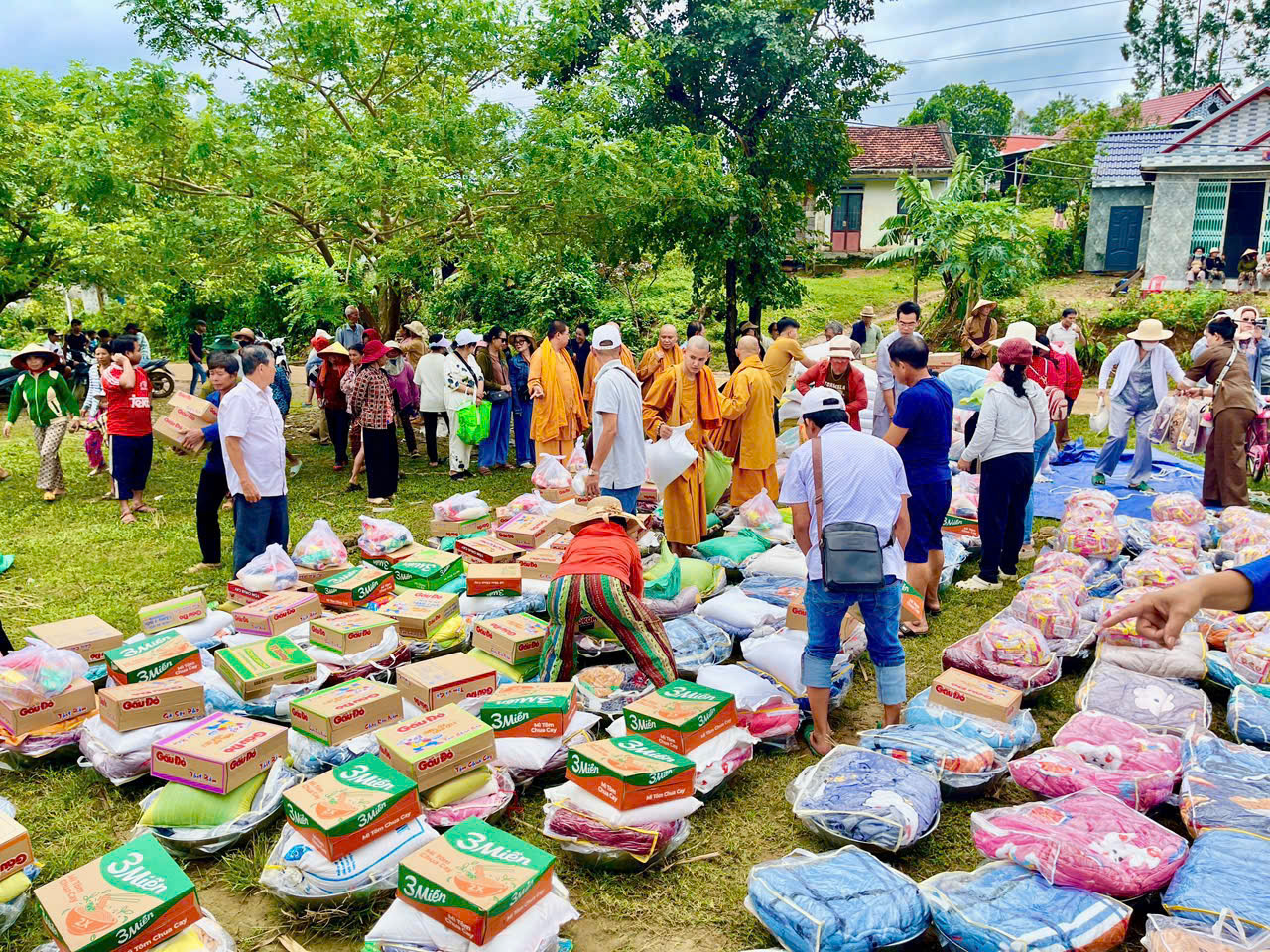 z7349580403306 25dd0d8653d06f3e72766b4d453f7e86